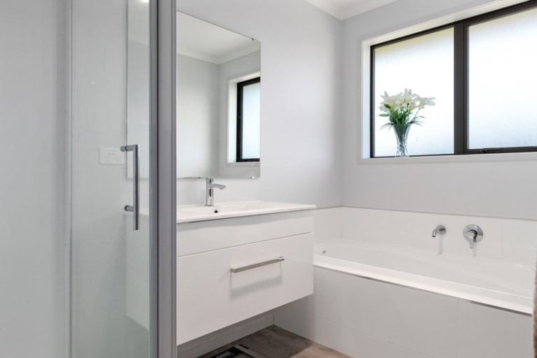 Photo of property in 24 Awanui Avenue, Te Kauwhata, 3710