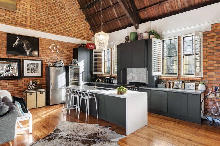 Photo of property in 95a Calliope Road, Stanley Point, Auckland, 0624