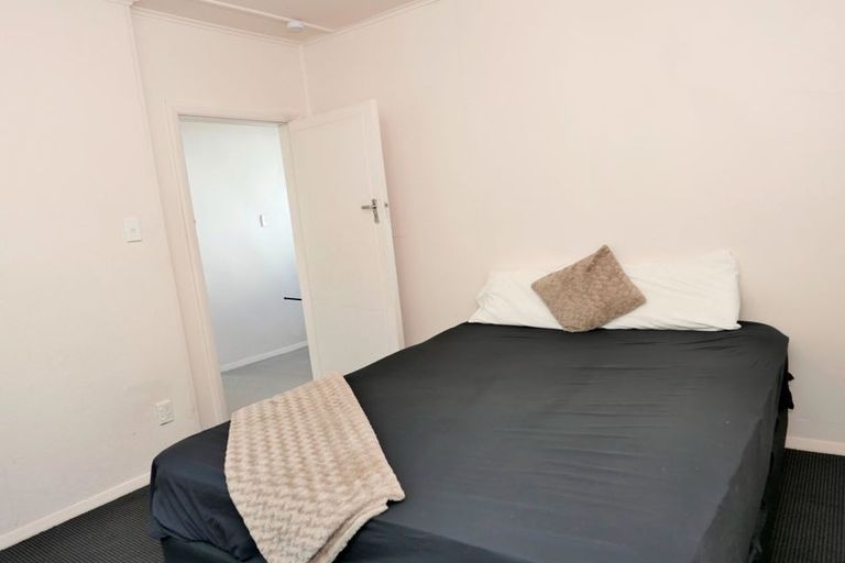 Photo of property in 21 George Street, Thorndon, Wellington, 6011