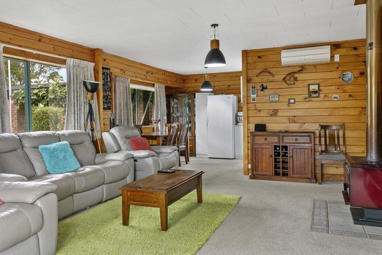 Photo of property in 19 Lakewood Drive, Nukuhau, Taupo, 3330