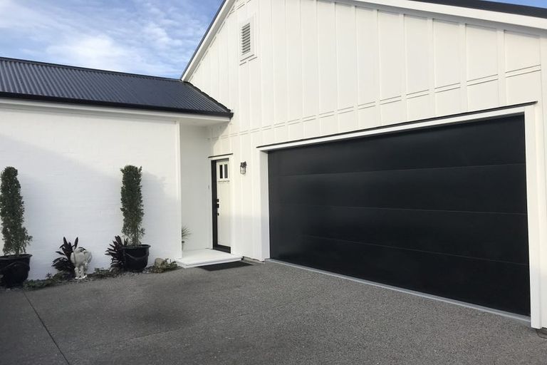 Photo of property in 18 Mollisia Lane, Papamoa Beach, Papamoa, 3118