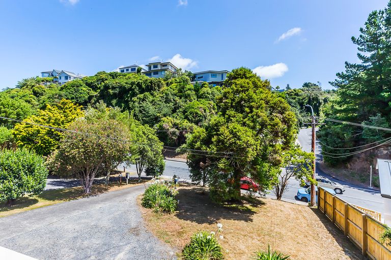 Photo of property in 124a Middleton Road, Churton Park, Wellington, 6037