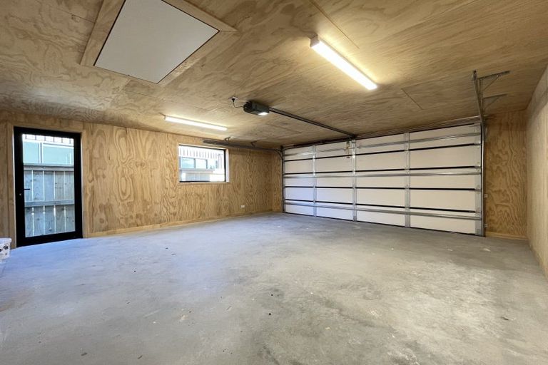 Photo of property in 37 Cheviot Street, Jacks Point, 9371