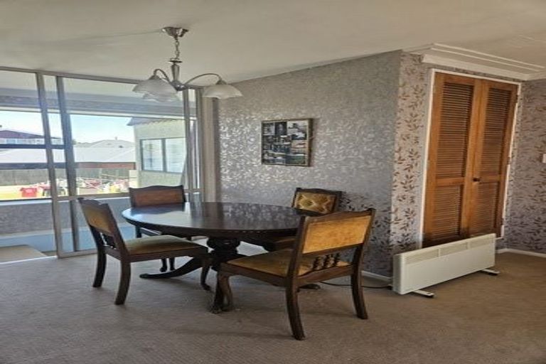 Photo of property in 2/32 Evans Street, Maori Hill, Timaru, 7910