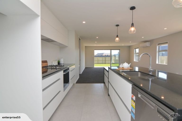 Photo of property in 16 Kingsbridge West, Burwood, Christchurch, 8083