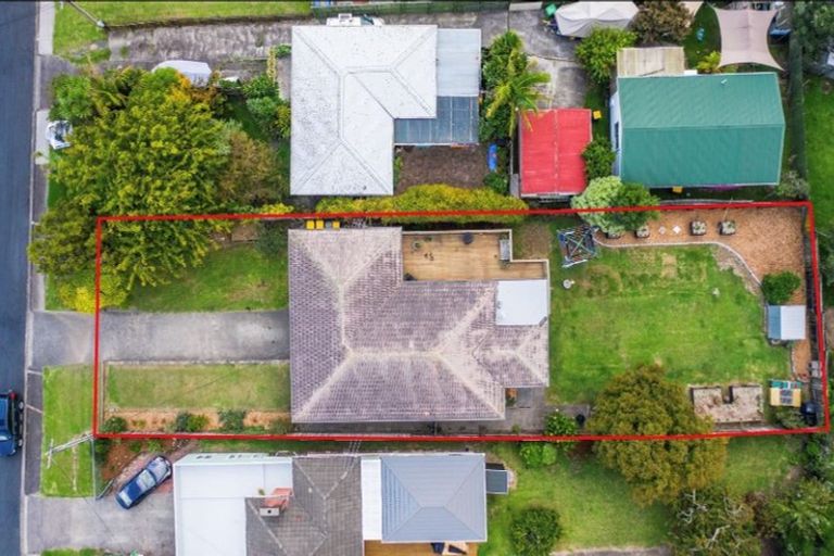 Photo of property in 10 Wharf Road, Te Atatu Peninsula, Auckland, 0610