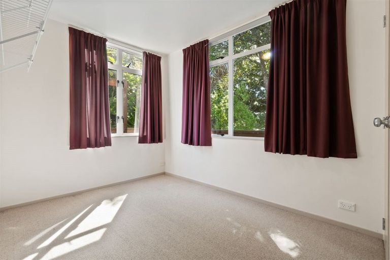 Photo of property in 97 Goodwood Drive, Goodwood Heights, Auckland, 2105