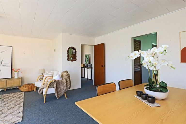 Photo of property in 3/301 Sylvan Road, Parkvale, Hastings, 4122