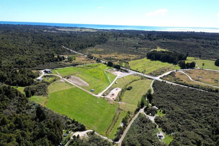 Photo of property in 1147 Woodstock-rimu Road, Ruatapu, Hokitika, 7883