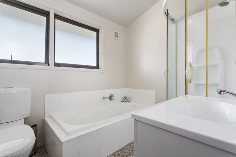 Photo of property in 115 Harbour Road, Ohope, 3121