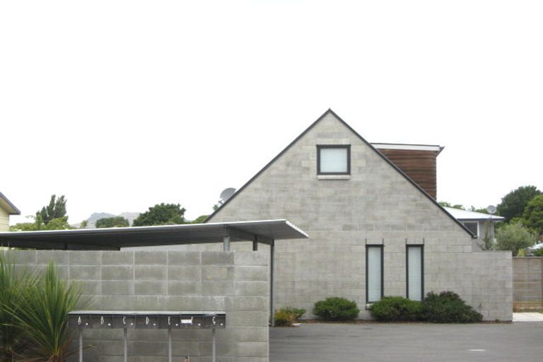 Photo of property in 76 Alexandra Street, Richmond, Christchurch, 8013