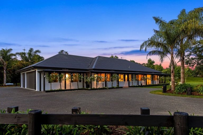 Photo of property in 457 Waitoki Road, Wainui, Silverdale, 0994