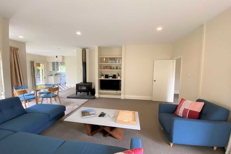 Photo of property in 19 Taupata Street, Redcliffs, Christchurch, 8081