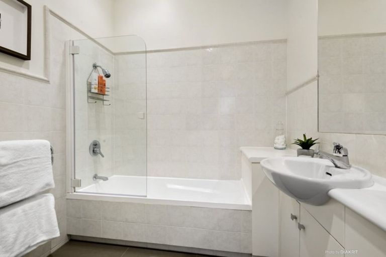 Photo of property in 4/28 Hobson Street, Thorndon, Wellington, 6011