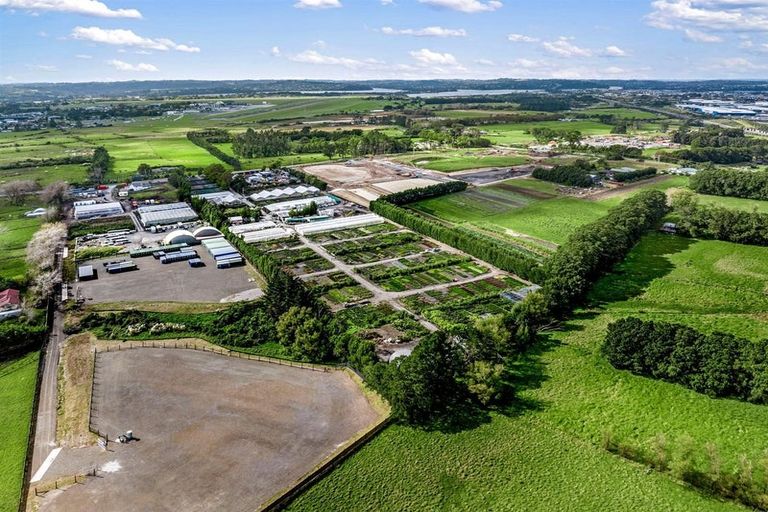 Photo of property in 3 Spedding Road, Whenuapai, Auckland, 0618