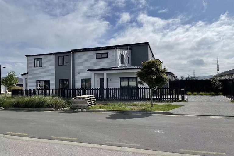 Photo of property in 13 Aho Lane, Karaka, Papakura, 2113