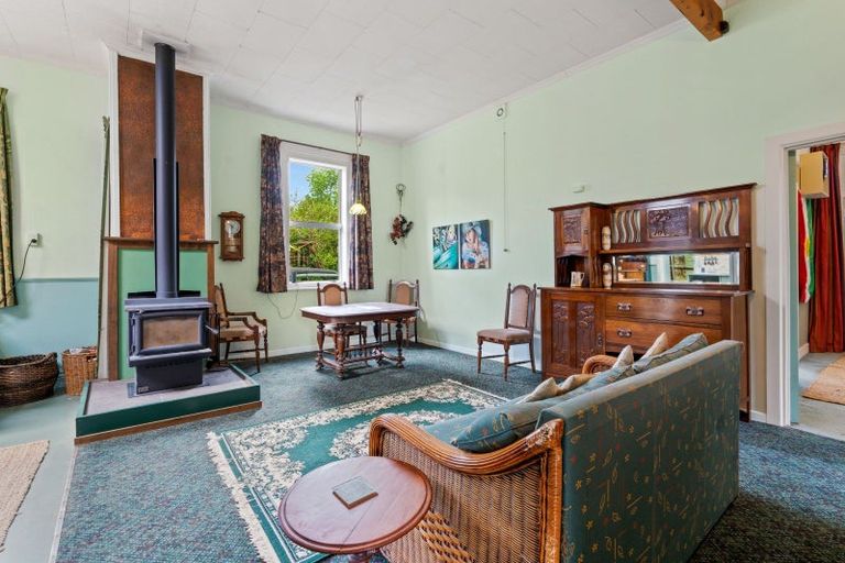 Photo of property in 21 Peel Street, Lawrence, 9532