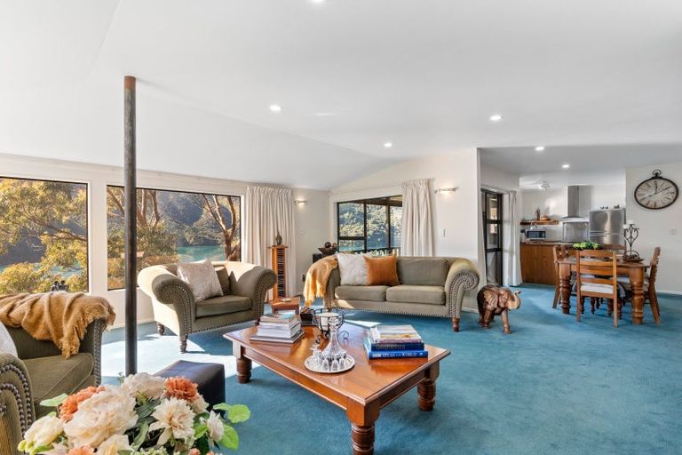 Photo of property in 438 Port Underwood Road, Whatamango Bay, Picton, 7281