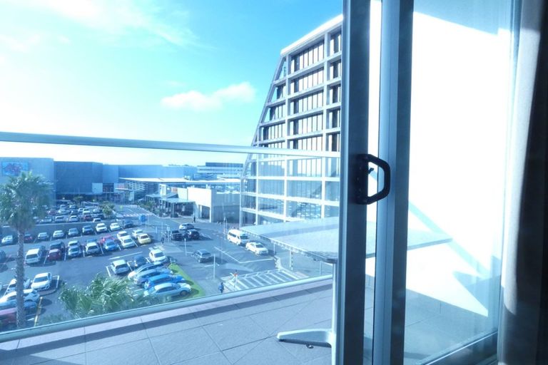 Photo of property in Proximity Apartments, 1507/17 Osterley Way, Manukau, Auckland, 2104