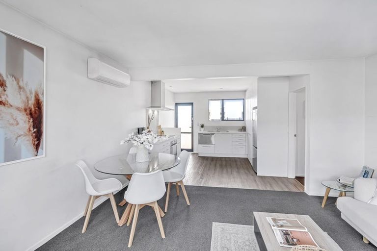 Photo of property in 12/22 Springfield Road, St Albans, Christchurch, 8014