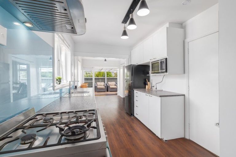 Photo of property in 66 Winters Road, Redwood, Christchurch, 8051