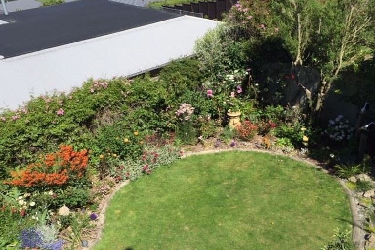 Photo of property in 112a Penruddock Rise, Westmorland, Christchurch, 8025