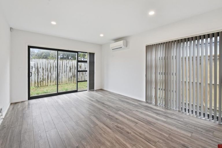 Photo of property in 7 Tapuwae Way, Mangere Bridge, Auckland, 2022