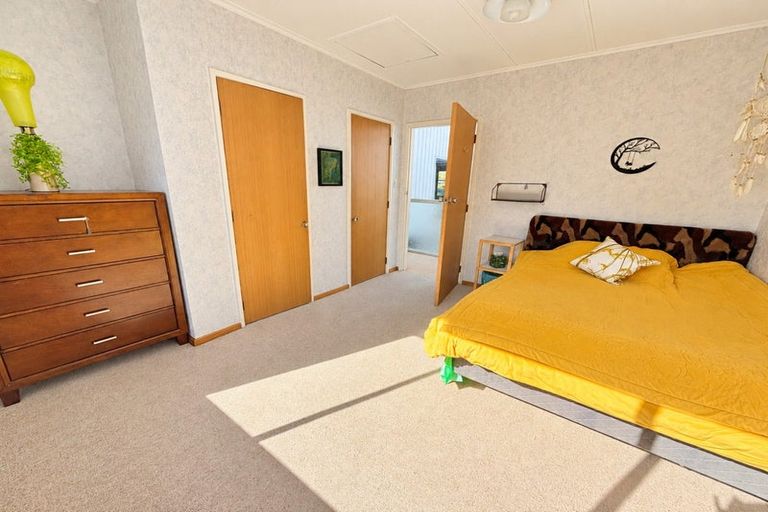 Photo of property in 17 Keir Crescent, Lansdowne, Masterton, 5810