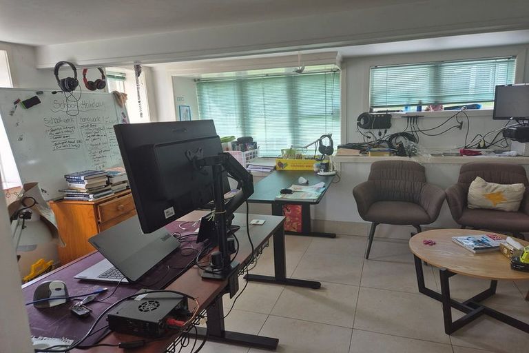 Photo of property in 1/22 Richards Avenue, Forrest Hill, Auckland, 0620