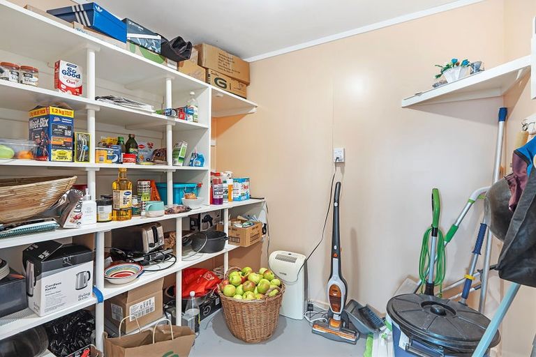 Photo of property in 35 London Street, Hampden, 9410