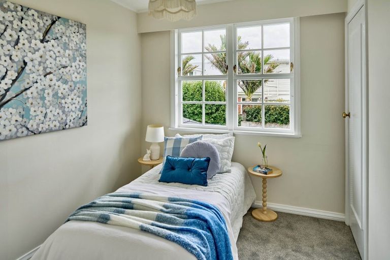 Photo of property in 335a Waterloo Road, Waterloo, Lower Hutt, 5011