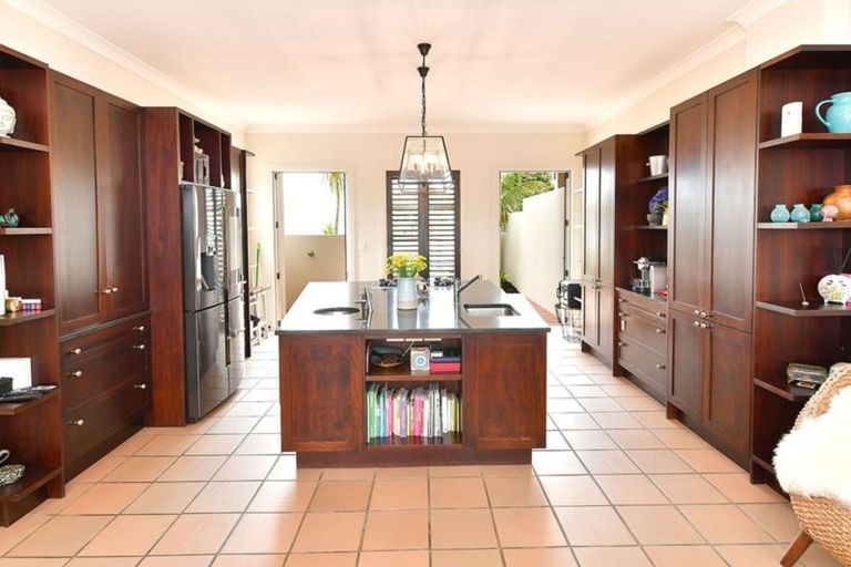 Photo of property in 295 Pinecrest Drive, Gulf Harbour, Whangaparaoa, 0930