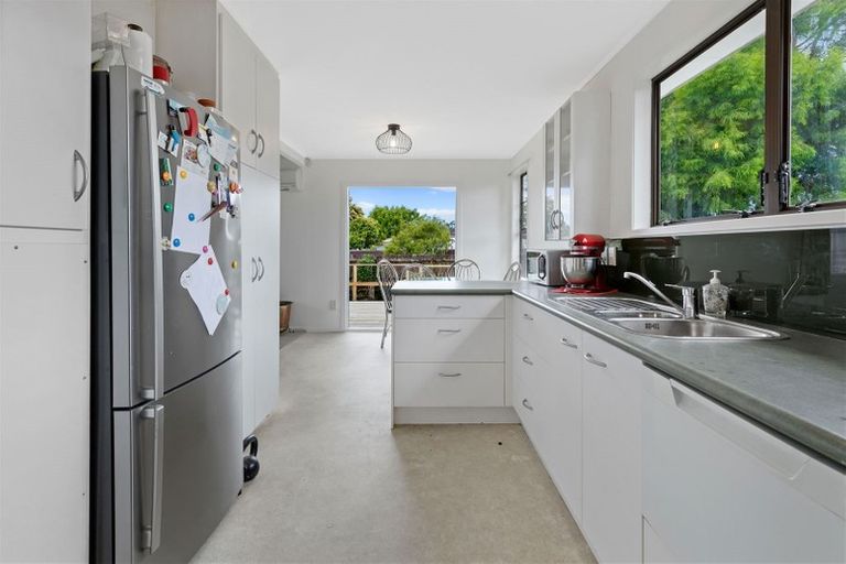 Photo of property in 63 Luanda Drive, Ranui, Auckland, 0612