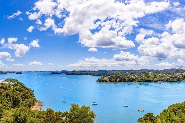 Photo of property in 13 English Bay Road, Opua, 0200