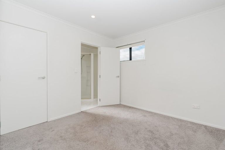 Photo of property in 1/1 Brooklyn Road, Claudelands, Hamilton, 3214