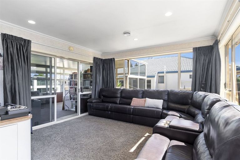 Photo of property in 35 Muricata Avenue, Mount Maunganui, 3116