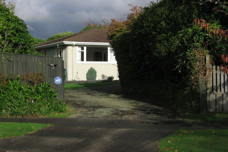 Photo of property in 10 Kohekohe Road, Waikanae, 5036