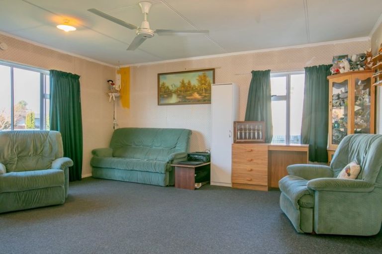 Photo of property in 39 Costley Street, Carterton, 5713