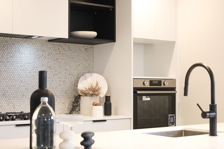 Photo of property in 4 Samuel Place, Terrace End, Palmerston North, 4410