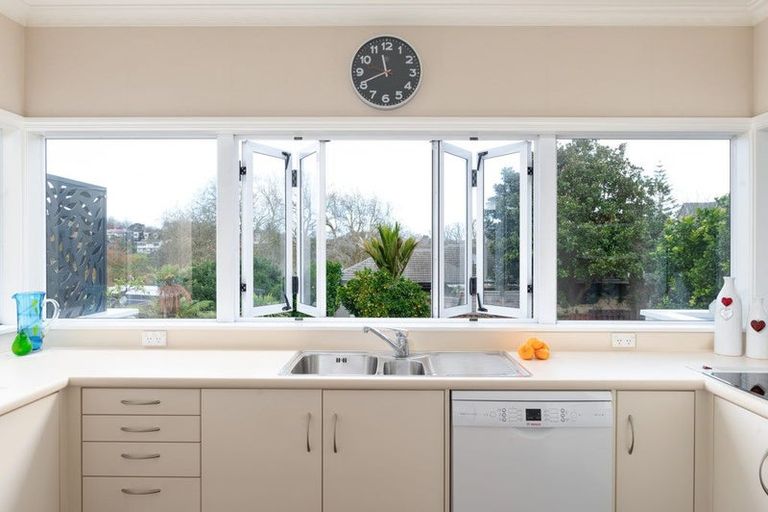 Photo of property in 2 Dunsford Mews, Hamilton Central, Hamilton, 3204