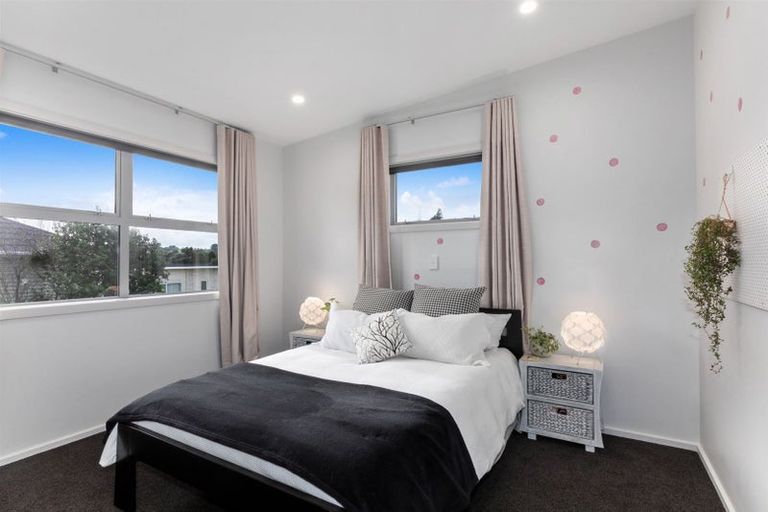 Photo of property in 122a Main Road, Titahi Bay, Porirua, 5022