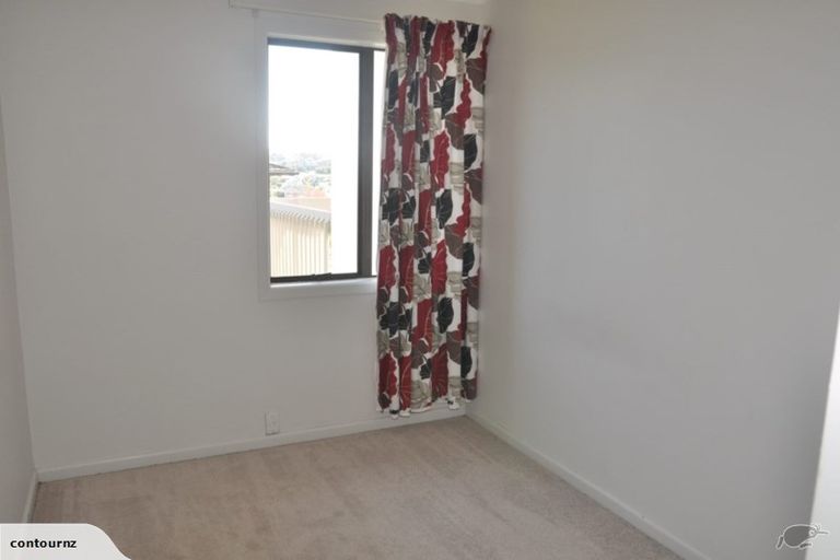 Photo of property in 1/9 Newhaven Terrace, Mairangi Bay, Auckland, 0630