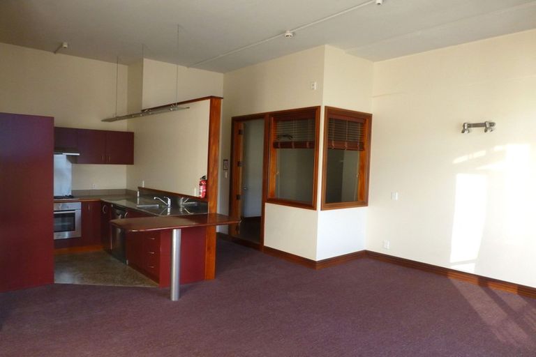 Photo of property in Pirie Street Townhouses, 28/35 Pirie Street, Mount Victoria, Wellington, 6011