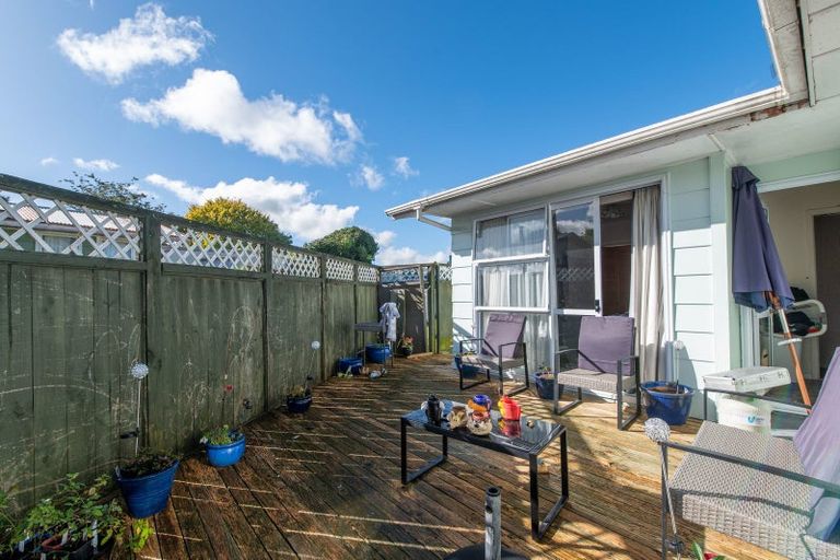 Photo of property in 80 Aotea Crescent, Tokoroa, 3420