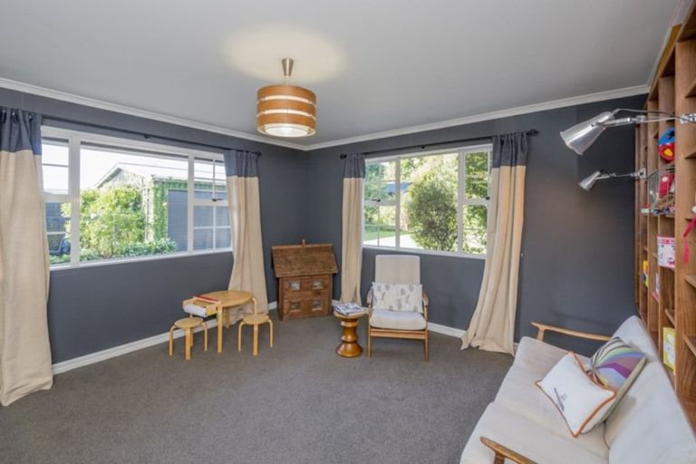 Photo of property in 19 Stuart Street, Levin, 5510