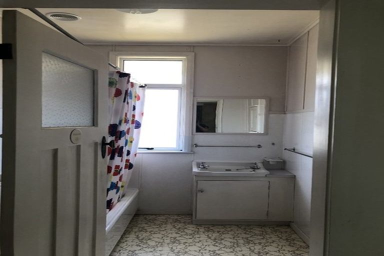 Photo of property in 31 Victoria Street, Levin, 5510