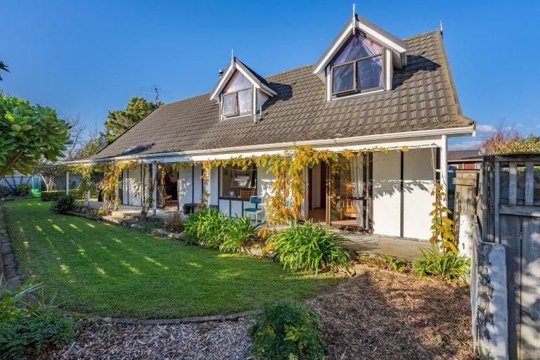 Photo of property in 56 Te Manuao Road, Otaki, 5512