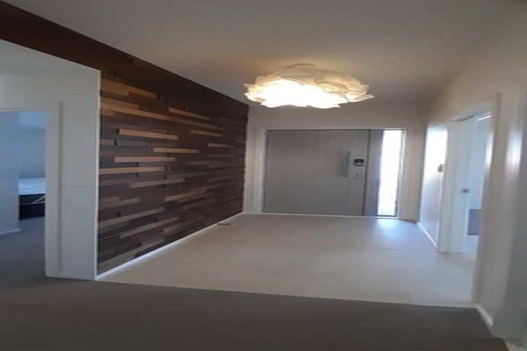 Photo of property in 1 Hoffman Street, Marshland, Christchurch, 8083