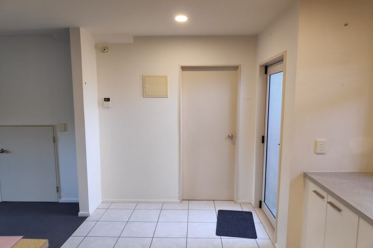 Photo of property in 9/206 Manuka Road, Bayview, Auckland, 0629