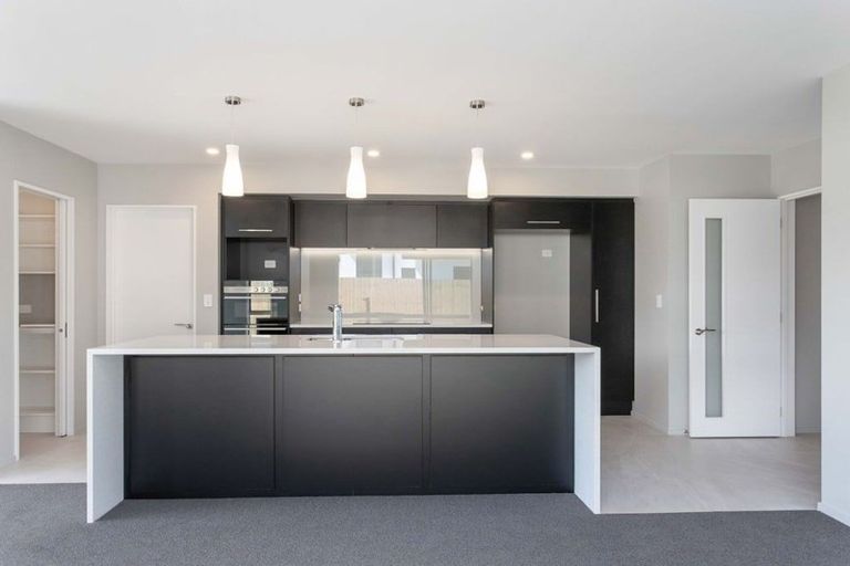 Photo of property in 60 Cameo Grove, Marshland, Christchurch, 8083